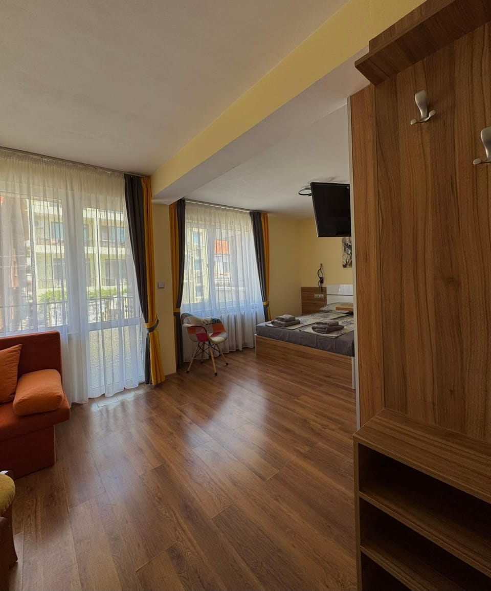Къща за гости Вероника Bed and Breakfast in Sozopol