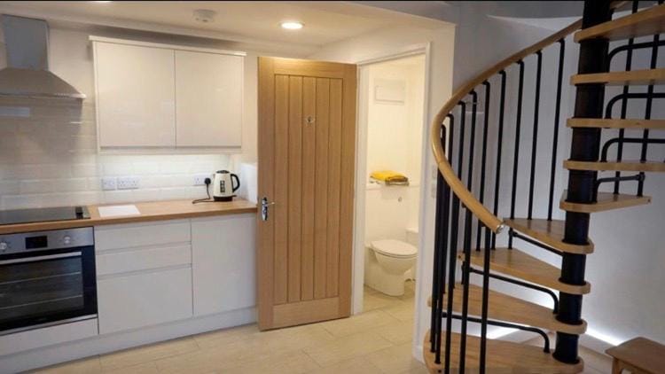 Little Lucerne Apartment in Lyme Regis