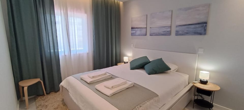 211 Apartamento moderno com vista para a piscina no centro da cidade Apartment in Albufeira