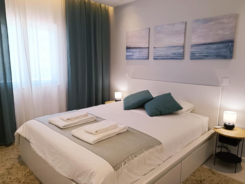 211 Apartamento moderno com vista para a piscina no centro da cidade Apartment in Albufeira