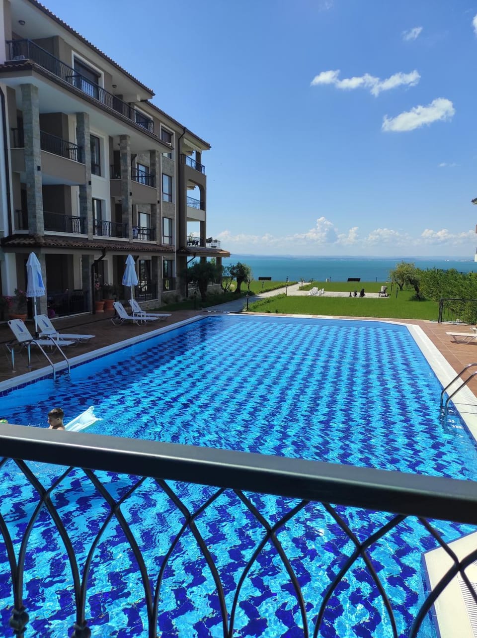 Swimming pool