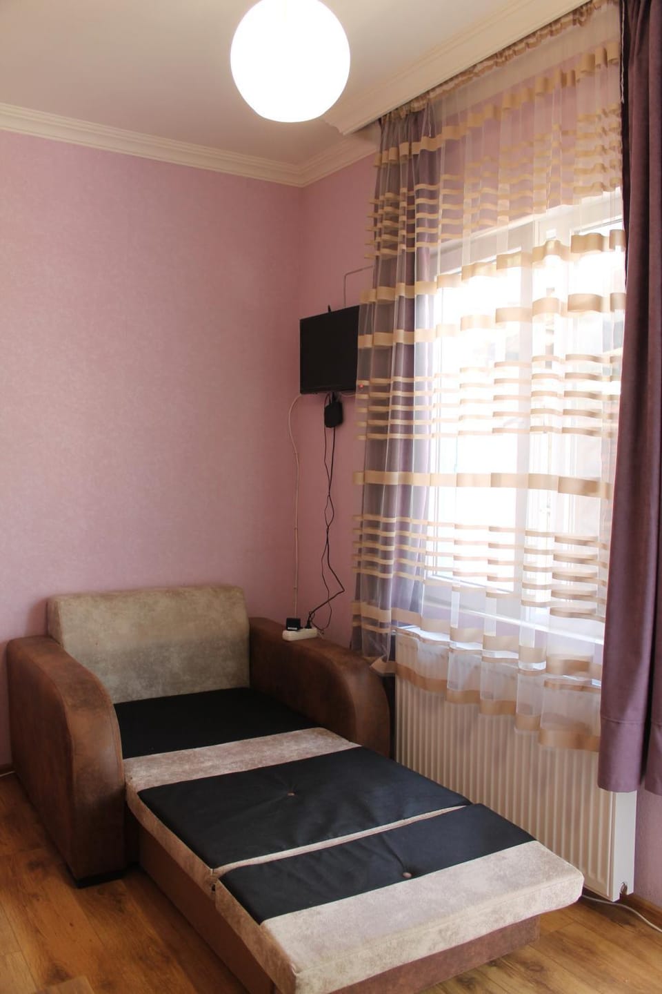 TV and multimedia, Seating area