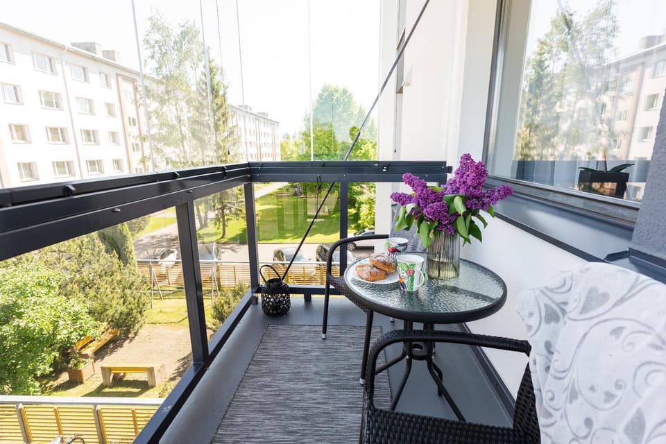 View (from property/room), Balcony/Terrace, Seating area, Dining area