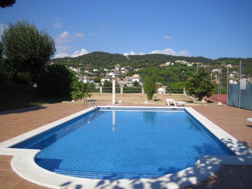 Natural landscape, Pool view, Swimming pool