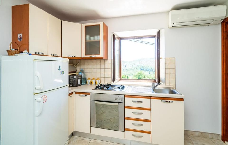 Apartment Harmony - with free parking Apartment in Dubrovnik-Neretva County