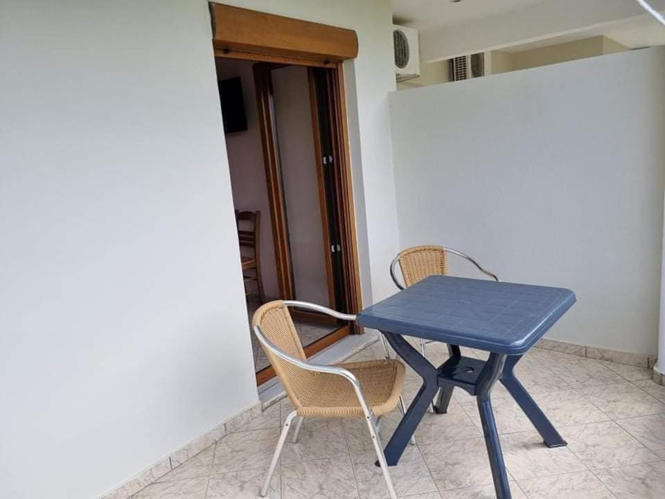 Chris studios Apartment in Lefkada, Lefkada Municipality, Greece