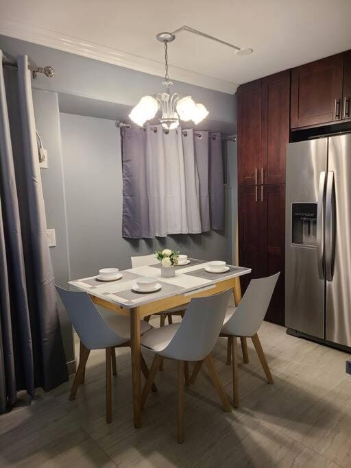 Lovely Condo 2 Bedrooms, 2 bathrooms, free 1 Parking at Waikiki Beach Apartment in Honolulu