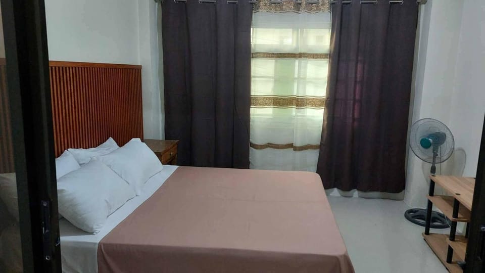 MANIPON TRANSIENT HOUSE Apartment in San Juan