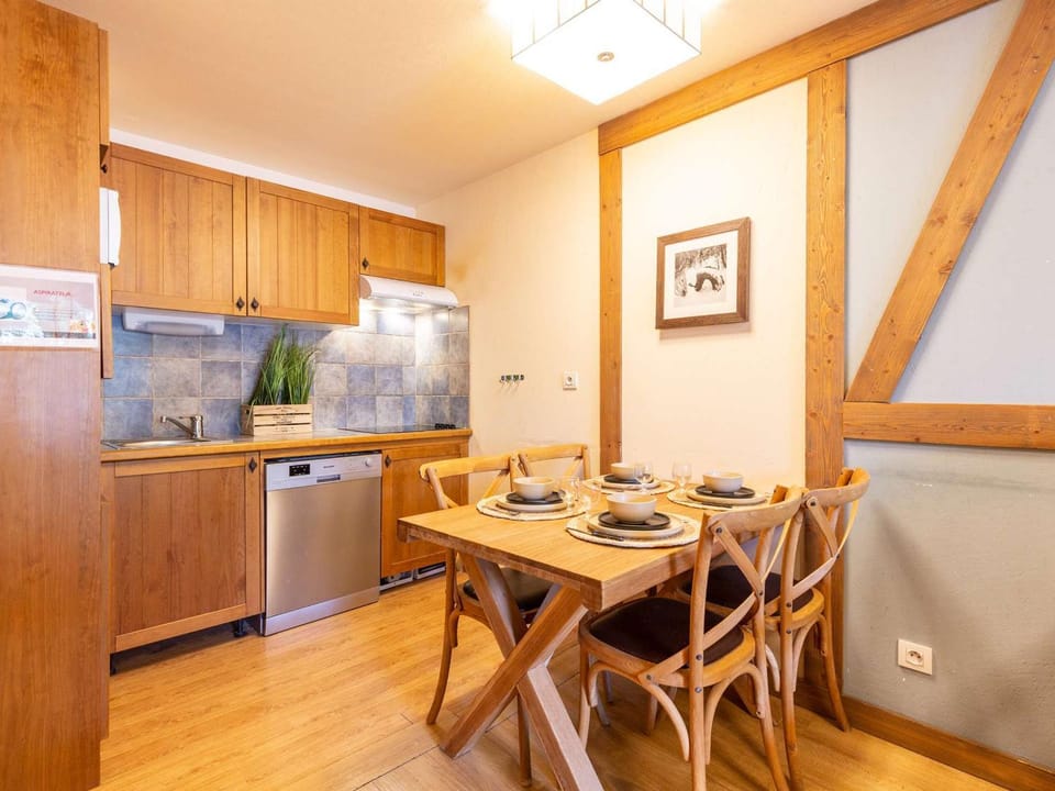 Appartement centre-ville avec WiFi et sauna inclus - FR-1-296-404 Apartment in Saint-Lary-Soulan