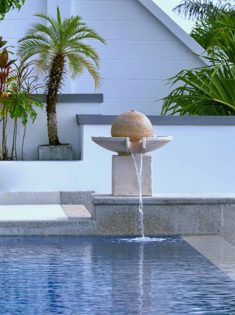 Pool view, Swimming pool