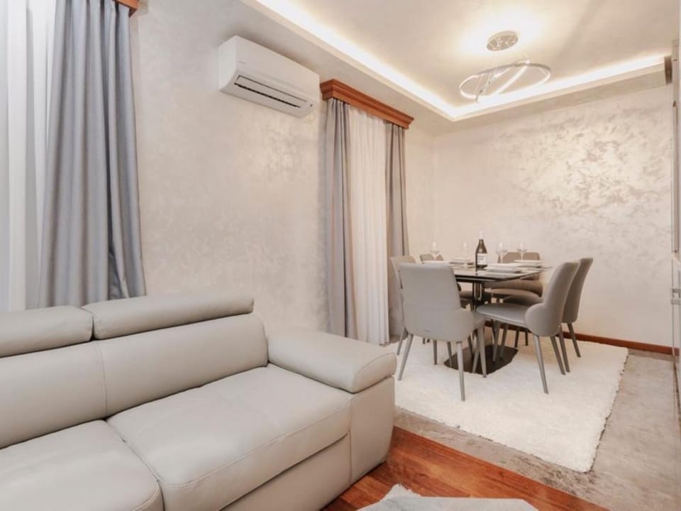Apartment Mila in Old Town Apartment in Kotor