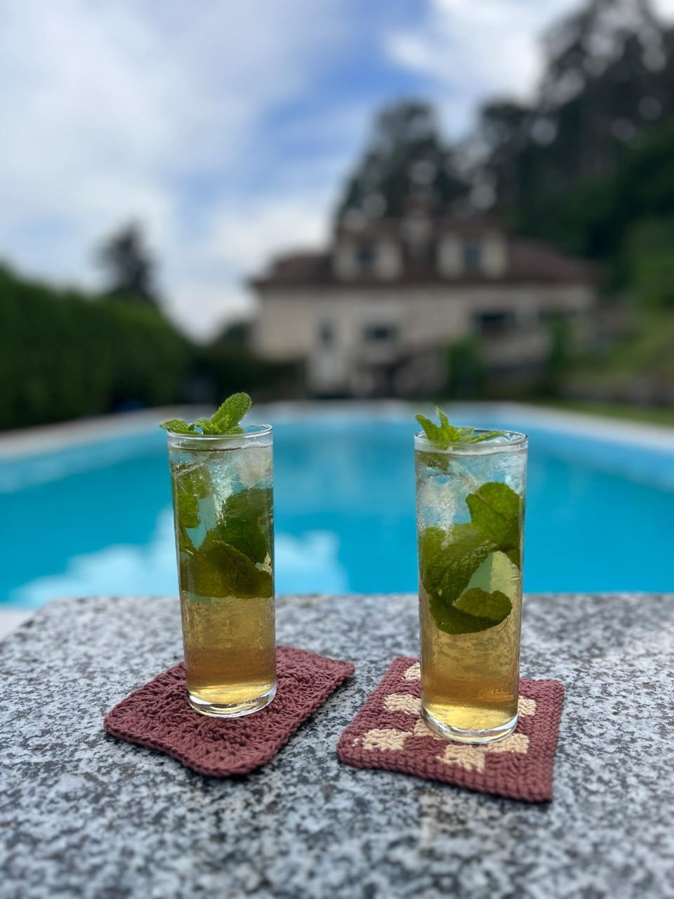 Swimming pool, Drinks