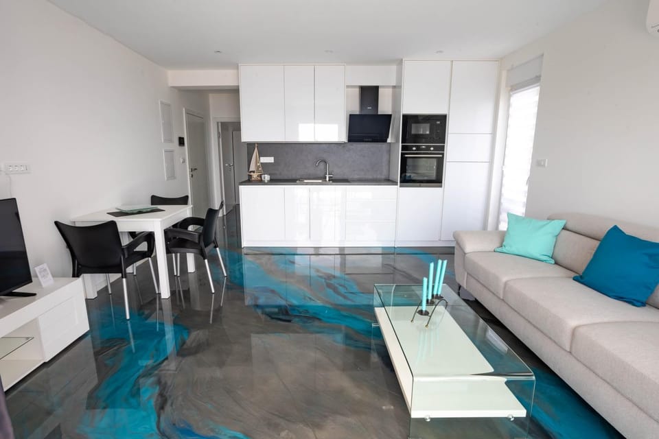 Living room, Dining area, kitchen