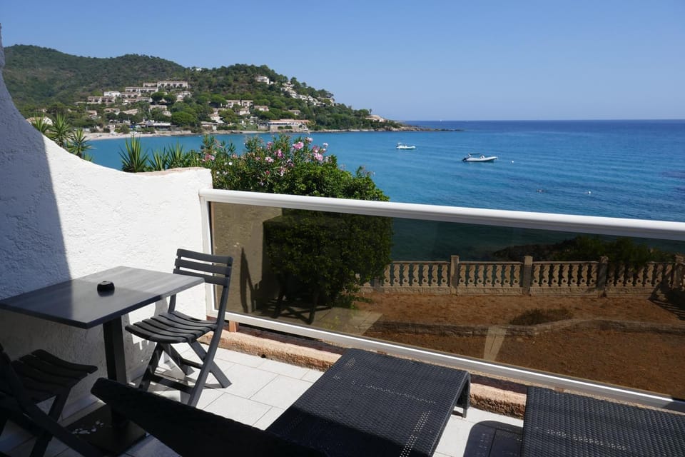 Patio, Sea view