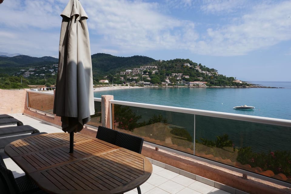 Patio, Natural landscape, Sea view