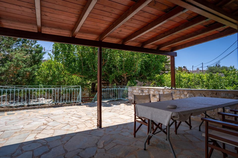 Tranquil stone garden house House in Peloponnese Region