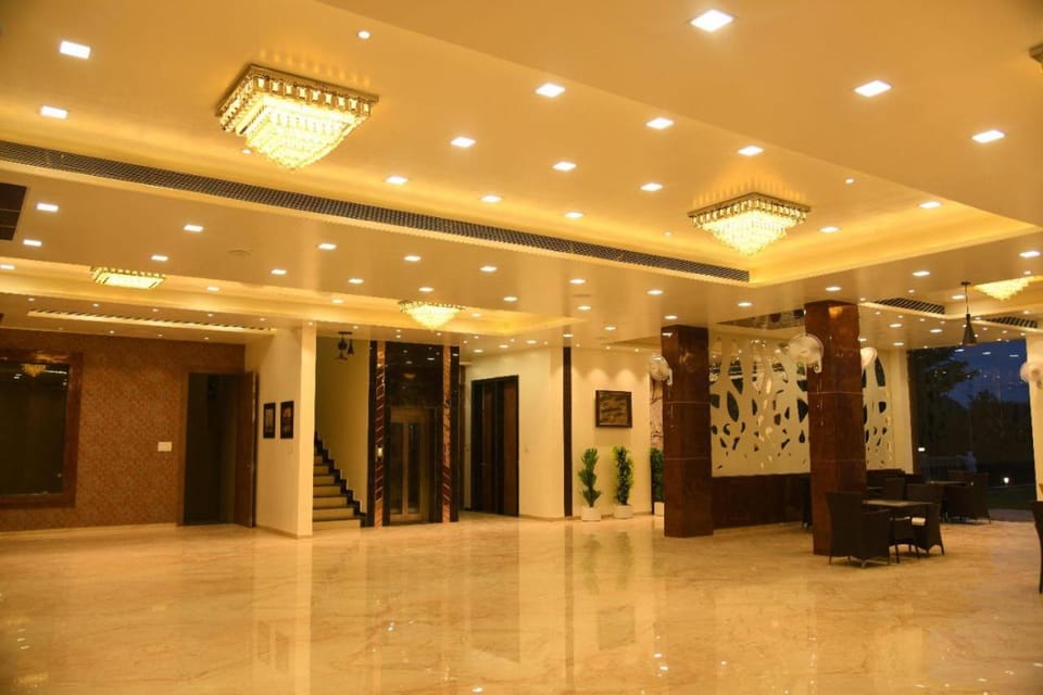 RIVERSIDE MEADOWS Hotel in India