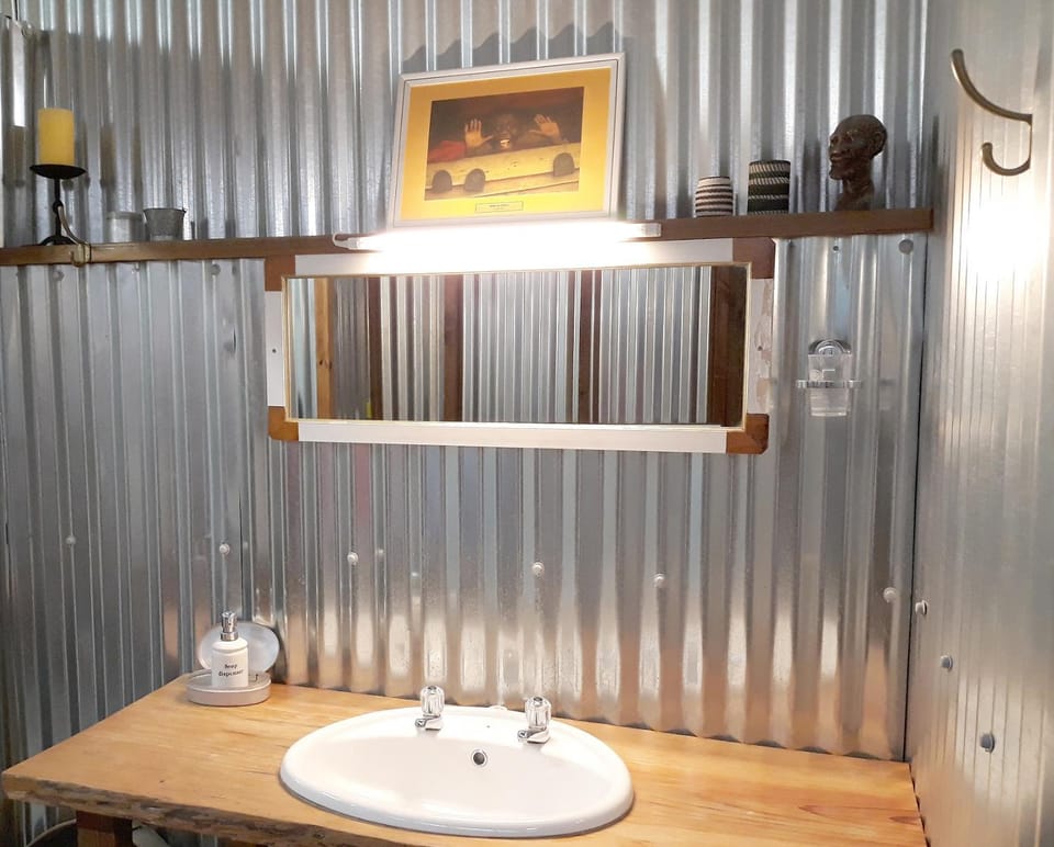 Storms River Tin House Apartment in Eastern Cape