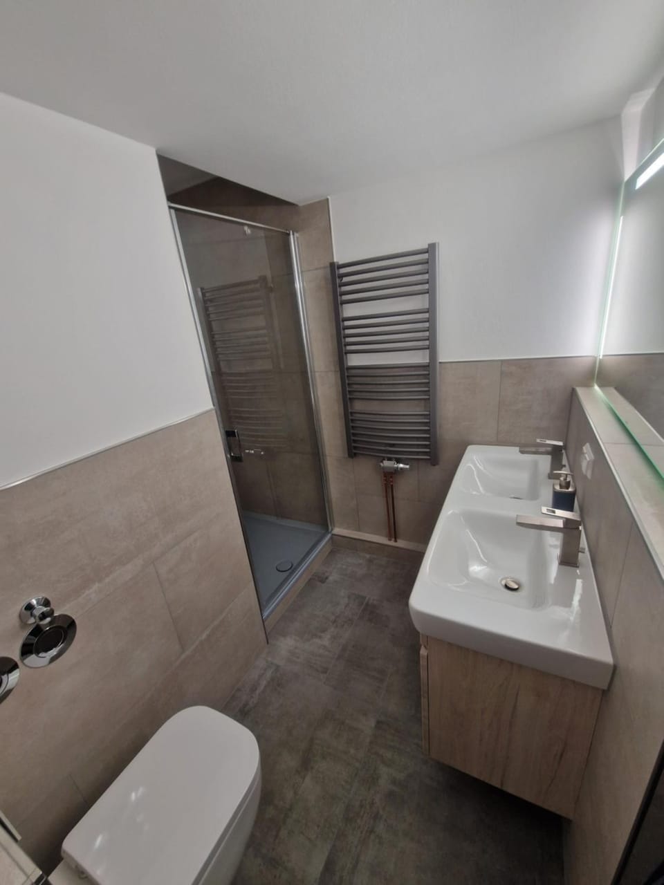 Shower, Toilet, Bathroom