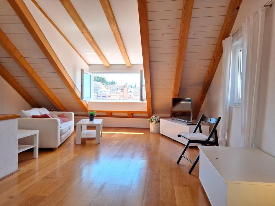 Heritage villa David Apartment in Hvar