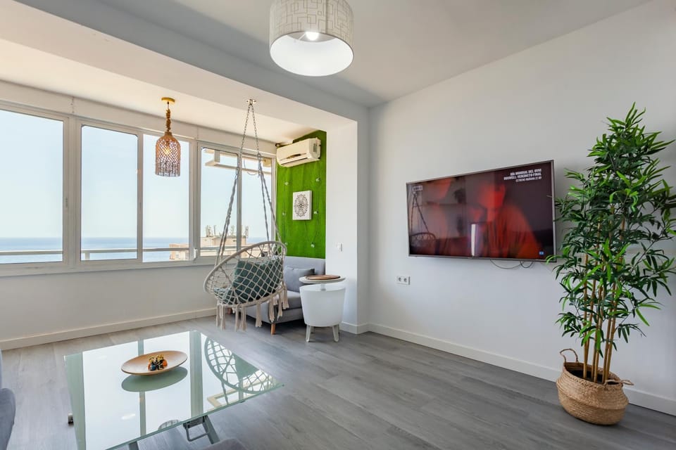 TV and multimedia, Living room, Sea view