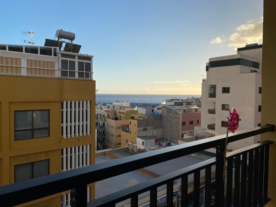 View (from property/room), Balcony/Terrace, Sea view