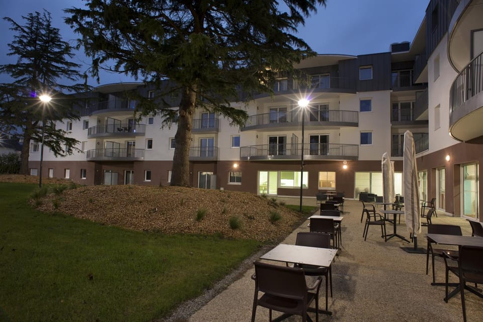 Garden, Balcony/Terrace