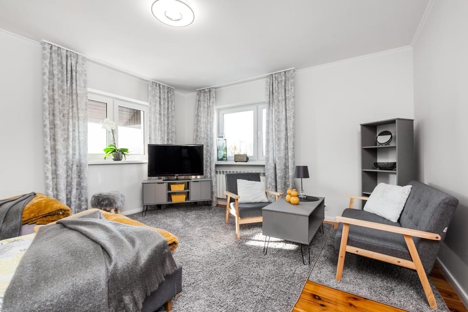 Seating area, Bedroom