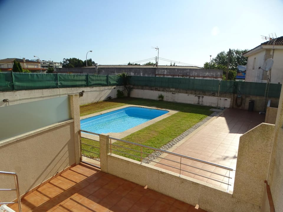 Pool view, Swimming pool, Swimming pool