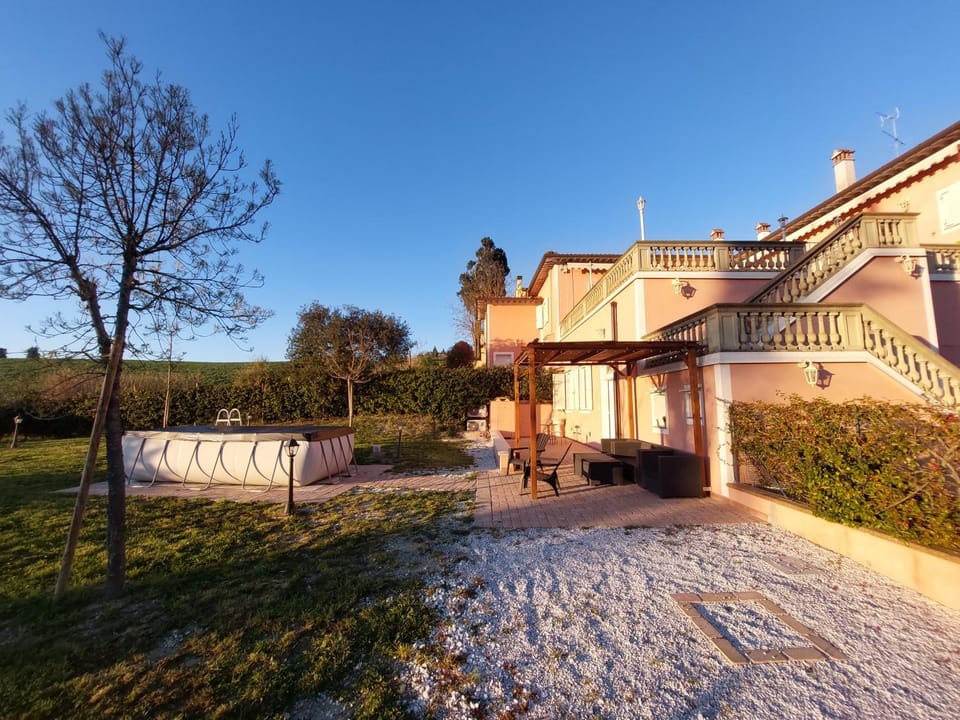 Property building, Garden view