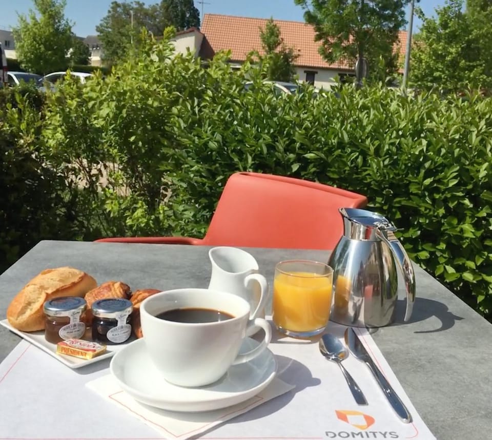 Continental breakfast