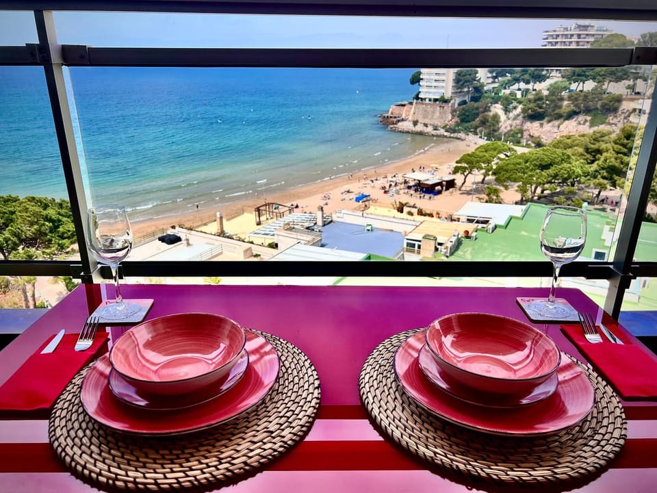 Day, Coffee/tea facilities, View (from property/room), Balcony/Terrace, Beach