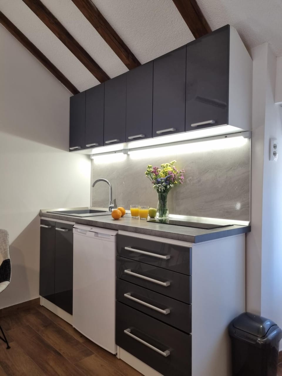 Kitchen or kitchenette, stove