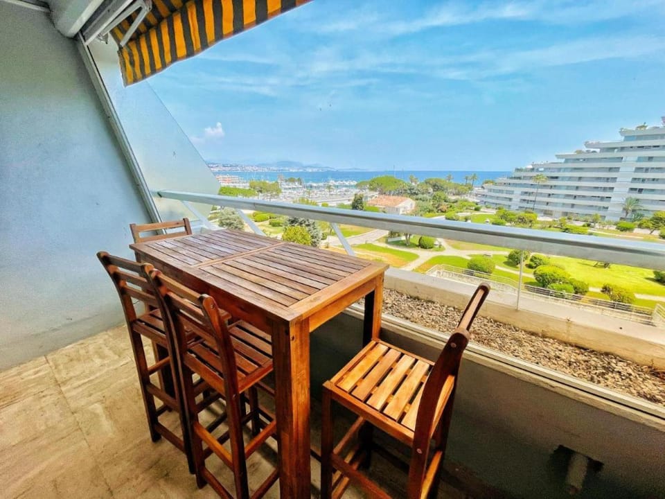#41 MARINA RIVIERA BAY - Marine Baie des Anges - Studio vue Mer et Port Apartment in Villeneuve-Loubet