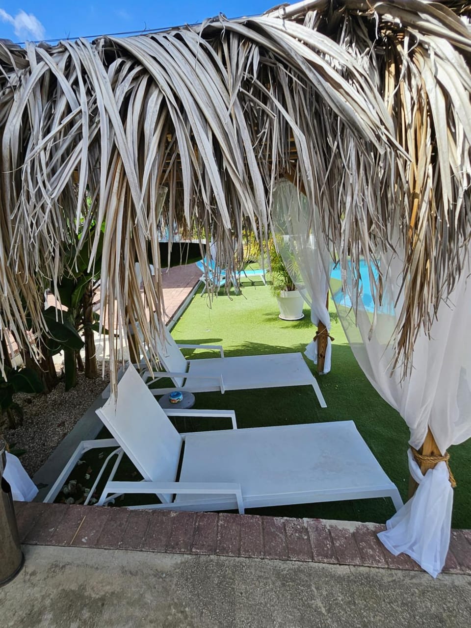 sunbed