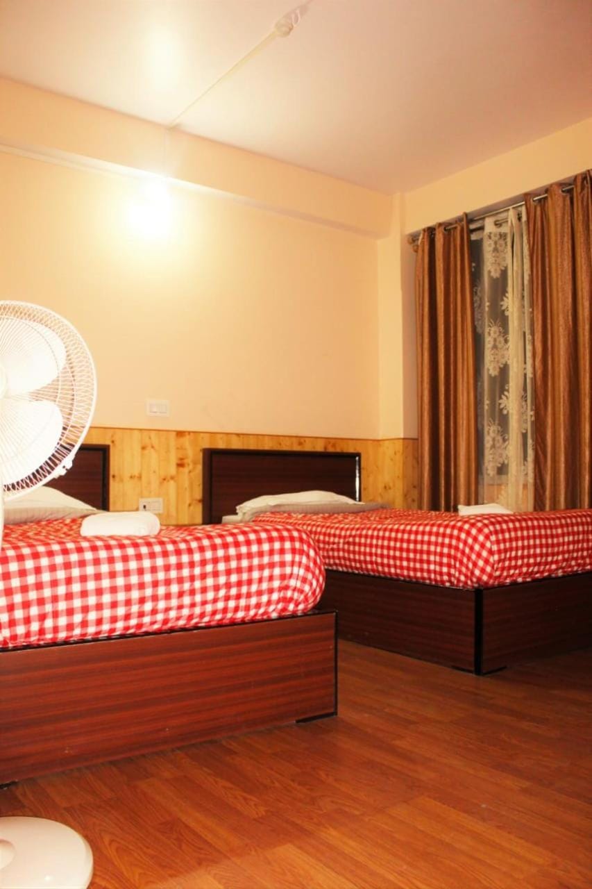 Hotel Seren Point Hotel in West Bengal