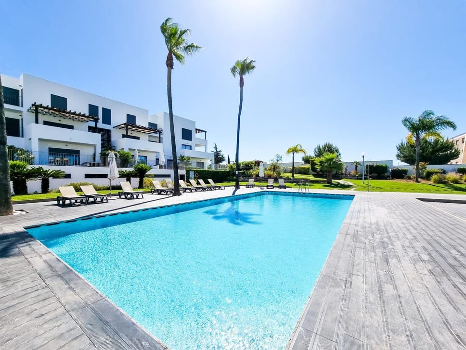 FLH Vilamoura Villa Rosa Golf Apartment with Pool Apartment in Olhos de Água
