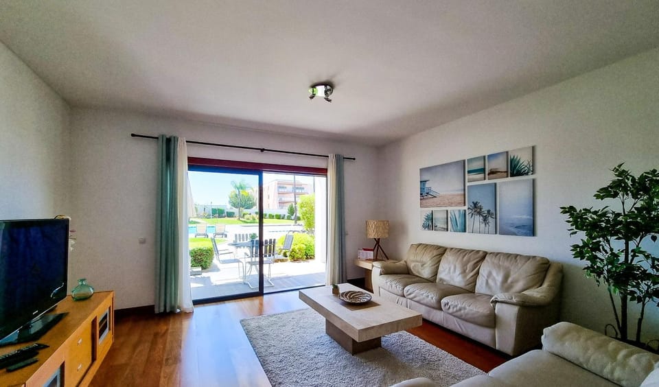 FLH Vilamoura Villa Rosa Golf Apartment with Pool Apartment in Olhos de Água