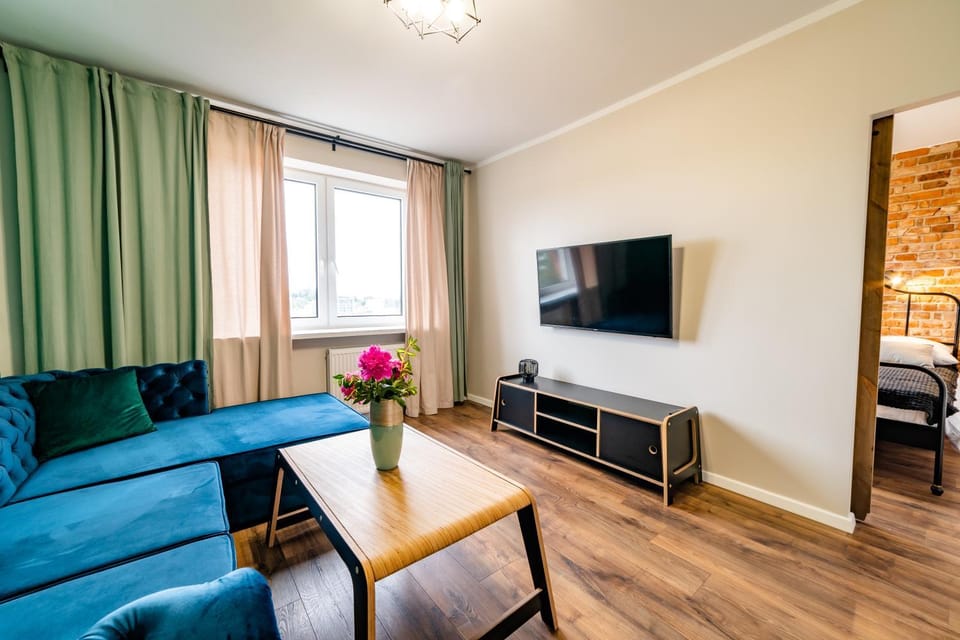 TV and multimedia, Living room