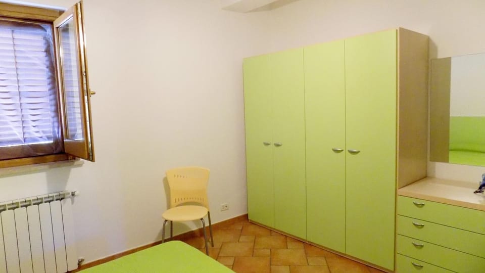 Bed, Bedroom, hair dresser, wardrobe
