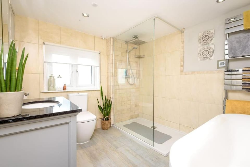 Beautiful 3 bedroom cottage in the heart of Looe House in Looe