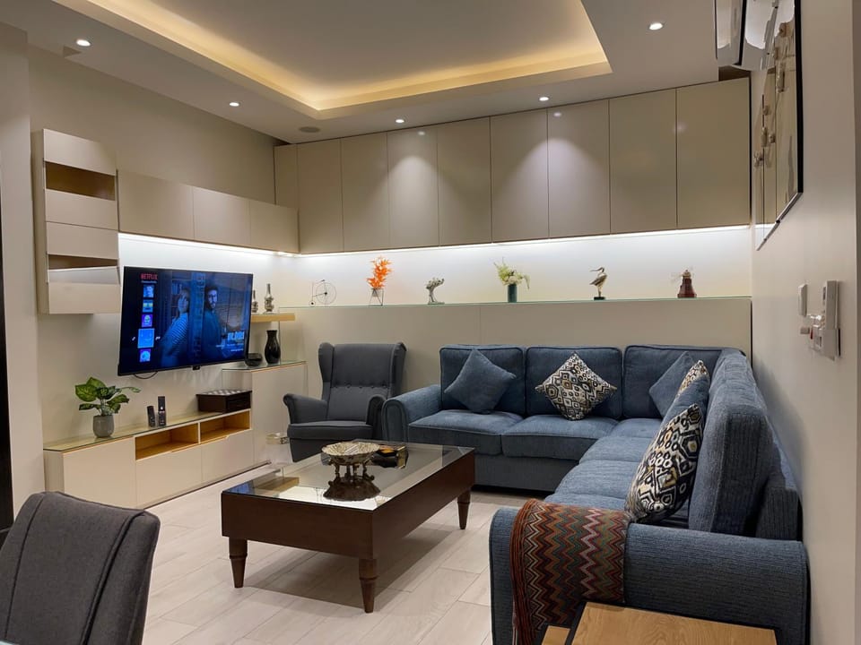 TV and multimedia, Living room, Seating area
