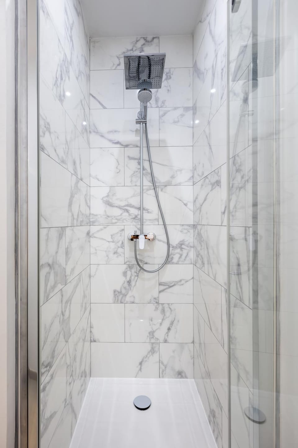 Tulipe : Studio proche RER B Cachan Apartment in Île-de-France