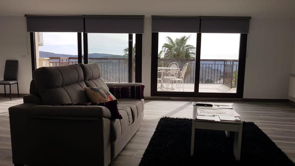 View (from property/room), Living room, Seating area, Mountain view