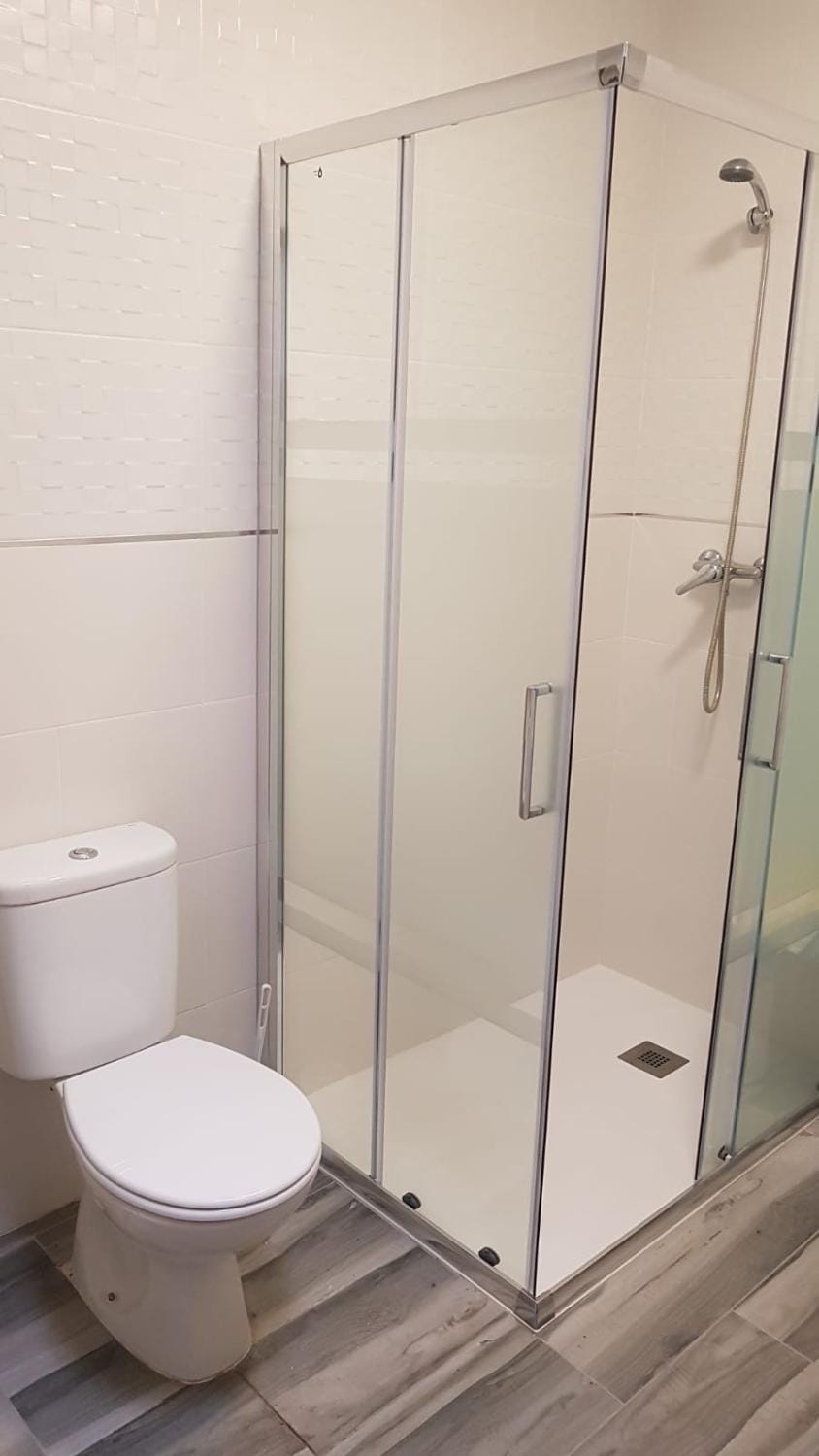 Shower, Bathroom