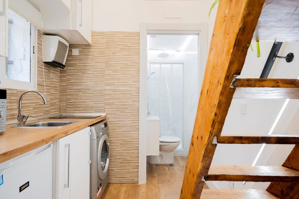 Estudio acogedor para 1-2 personas. WIFI L.CABRERA Apartment in Madrid