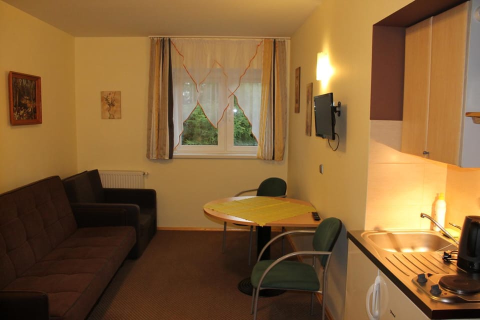 Kitchen or kitchenette, Photo of the whole room