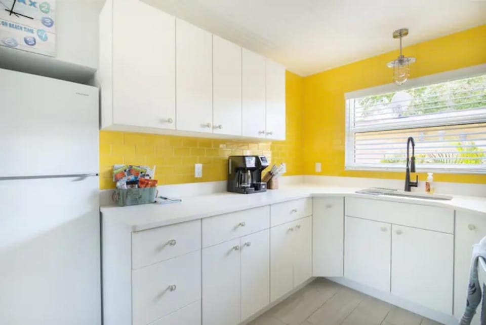 Coffee/tea facilities, Kitchen or kitchenette