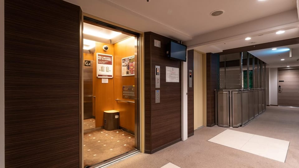 elevator