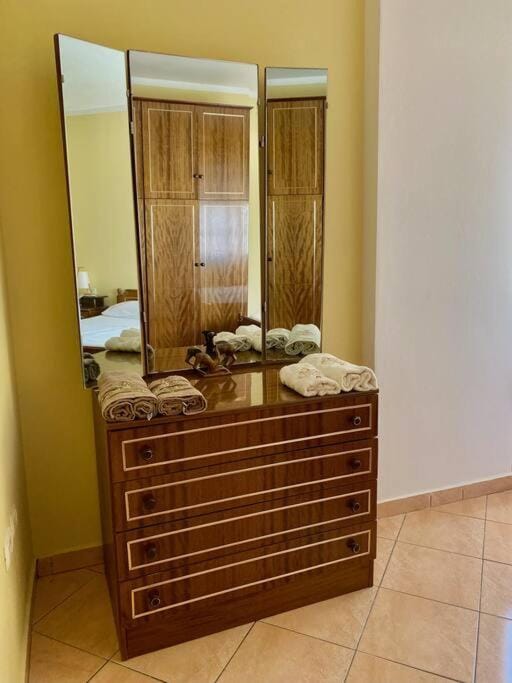 Family friendly 2-bedroom apartment in Durres :) Apartment in Tirana County, Albania